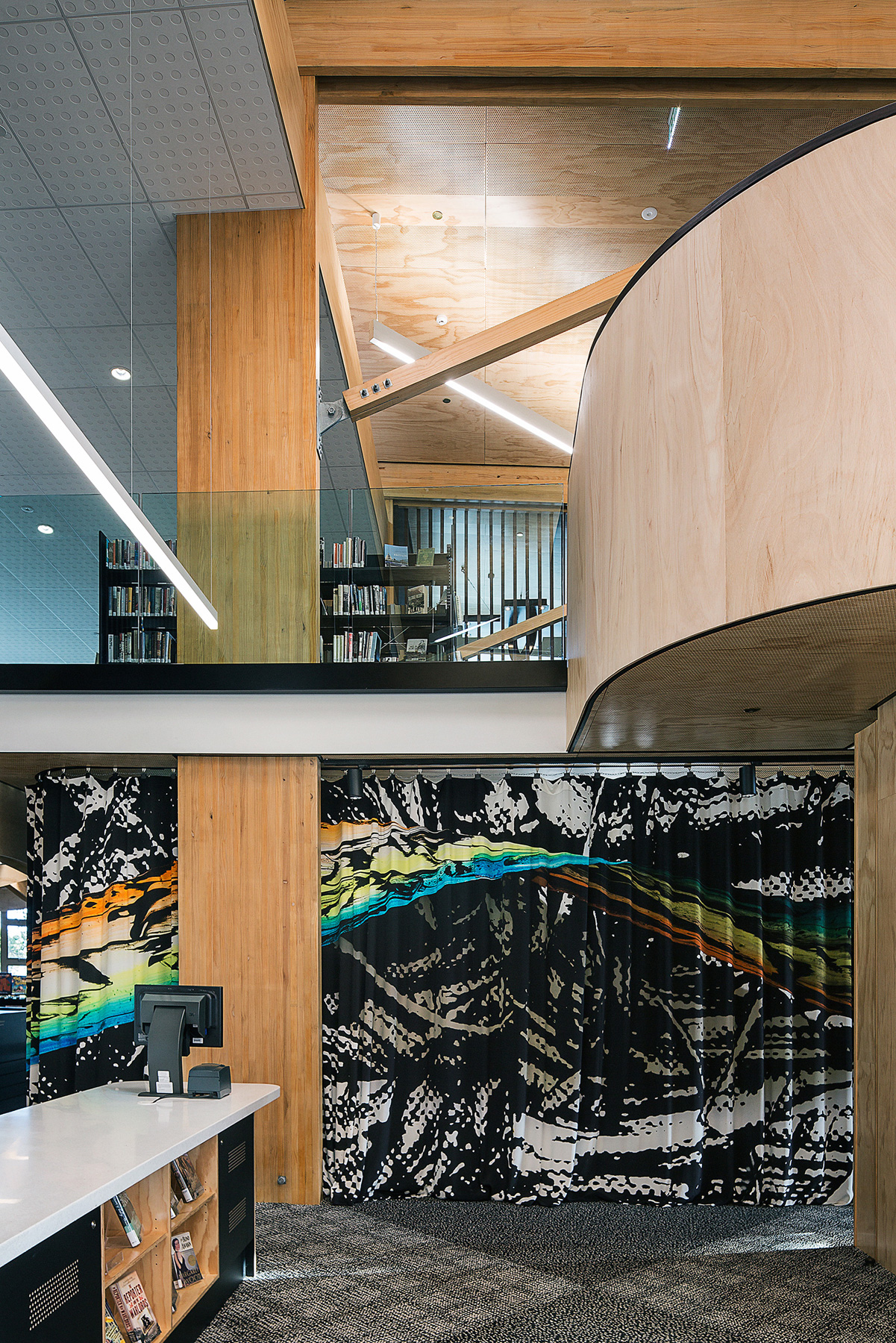 Björn-Schülke_Solar-Mesh-Dance_2021